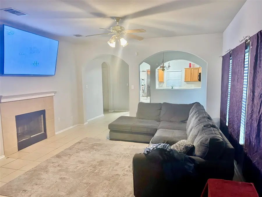 300 Wiley Street, Hutto, TX 78634 - Image #2