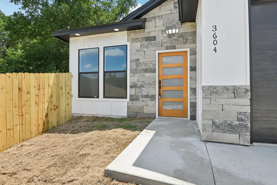 3604 Durango Trail, Granbury, TX 76048 - Image #2