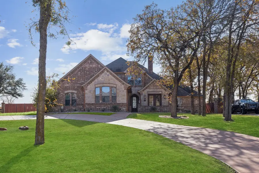 5829 Lakeside Drive, Fort Worth, TX 76179 - Image #2