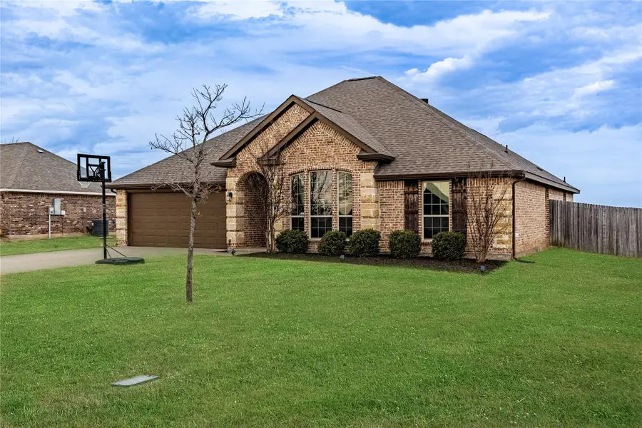 103 Pecos Street, Bells, TX 75414 - Image #2