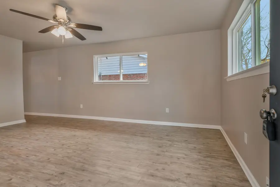 760 Ponderosa Drive, Hurst, TX 76053 - Image #3