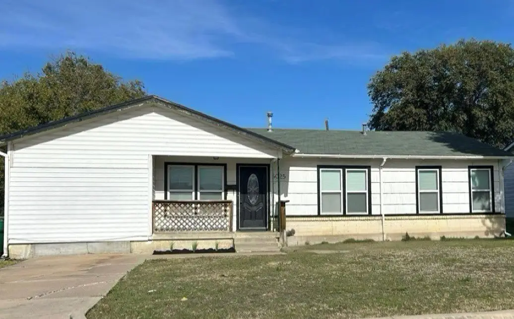 5025 Stephanie Drive, Haltom City, TX 76117 - Image #1