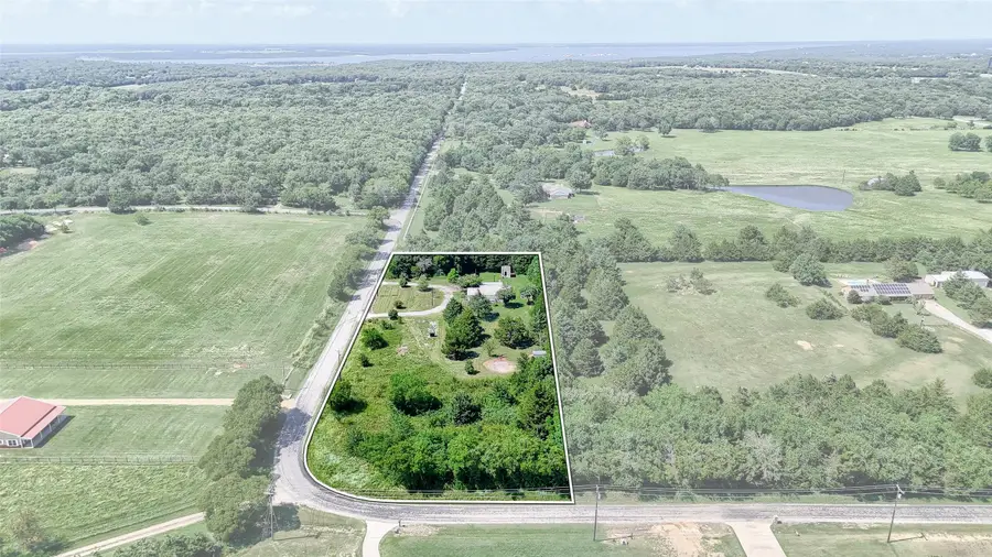 2447 Cemetery Road, Pottsboro, TX 75076 - Image #2