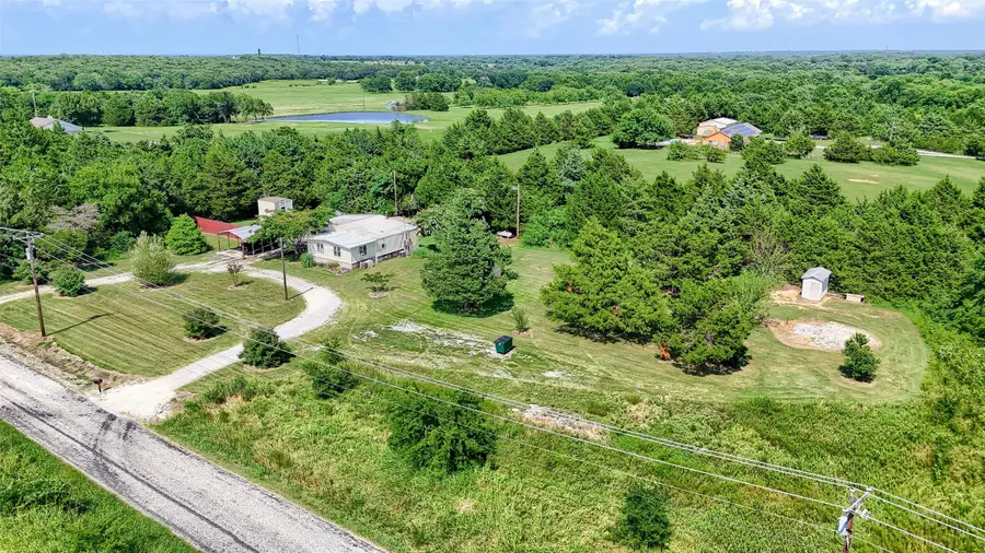 2447 Cemetery Road, Pottsboro, TX 75076 - Image #3