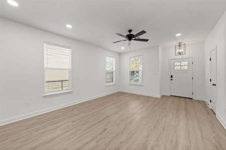 1610 N 6th Street, Waco, TX 76707 - Image #3