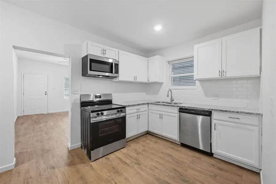 809 N Maxey Street, Sherman, TX 75090 - Image #2