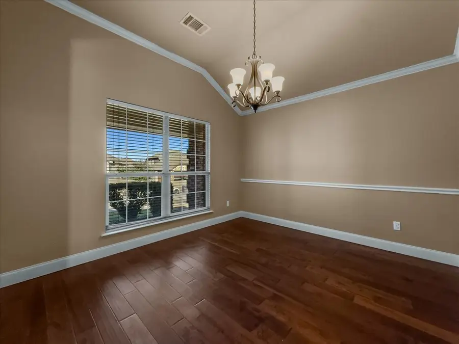 402 Tanglewood Drive, Wylie, TX 75098 - Image #3