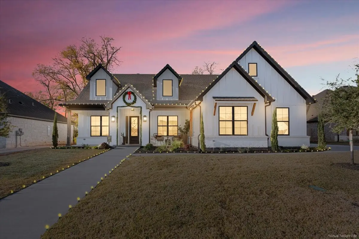 10229 Creekside Lane, Waco, TX 76712 - Image #1