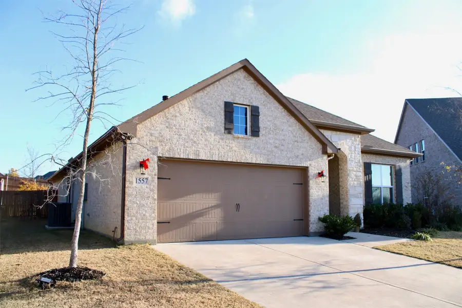 1557 Sidewinder Trail, Weatherford, TX 76087 - Image #2