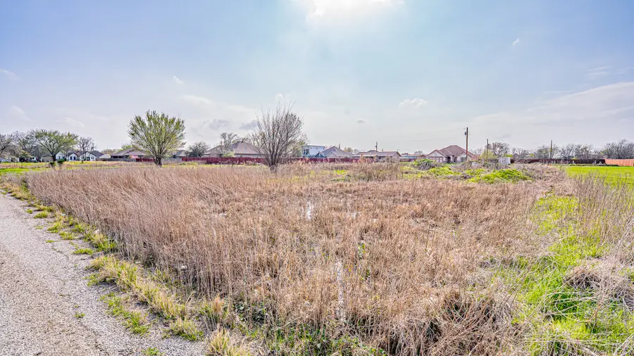 9332 Sunrise Drive, Fort Worth, TX 76134 - #3