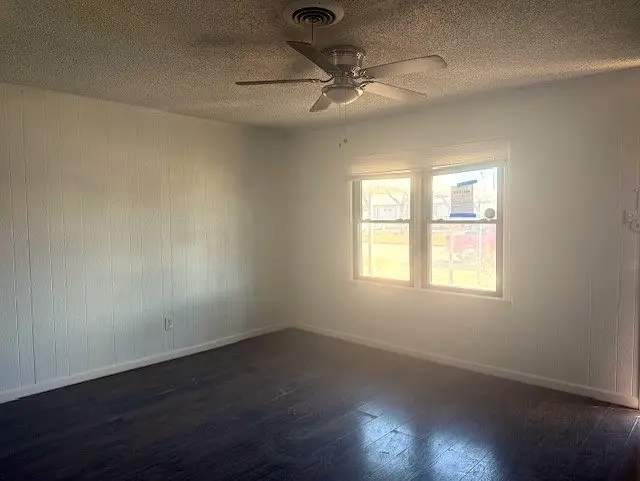 858 N San Jose Drive, Abilene, TX 79603 - Image #2