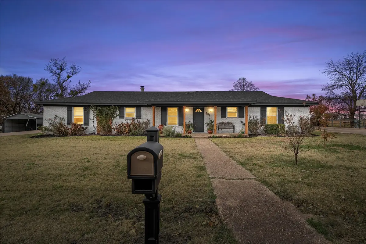 107 Woody Ray Drive, Elm Mott, TX 76640 - Image #1