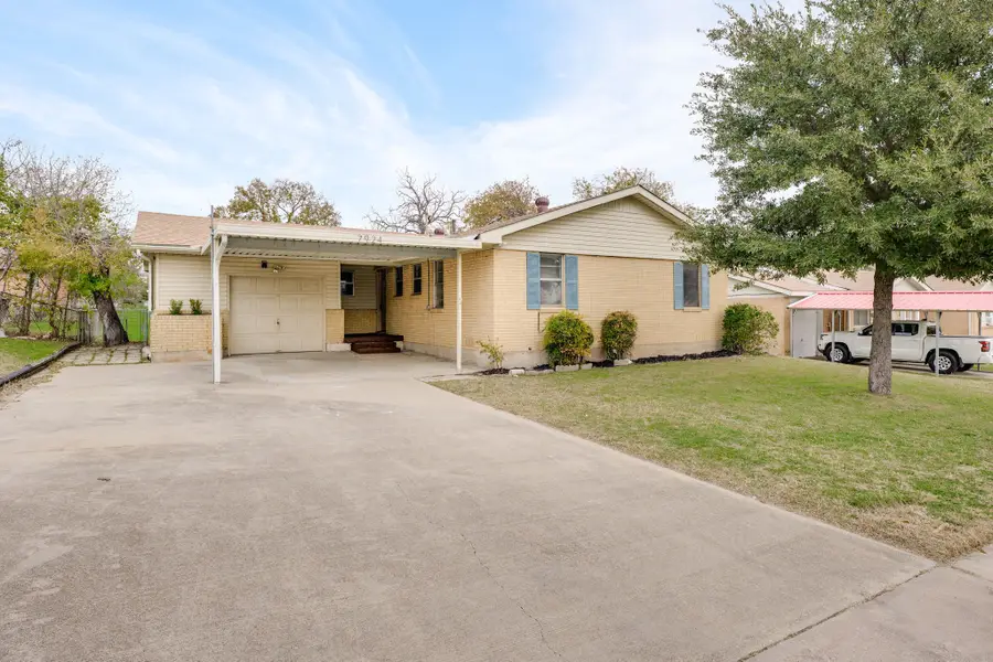 7924 Chaparral Drive, White Settlement, TX 76108 - Image #2
