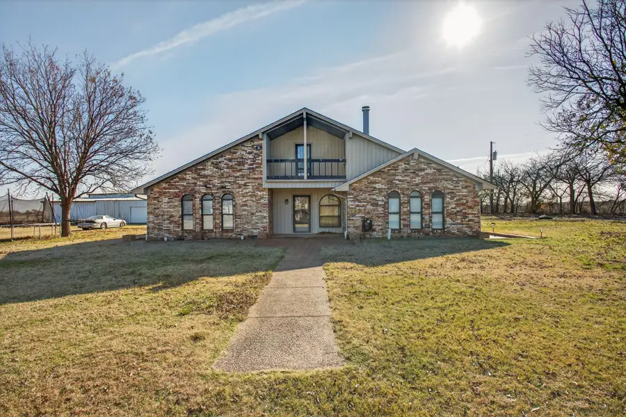 10569 Range Road, Justin, TX 76247 - Image #2