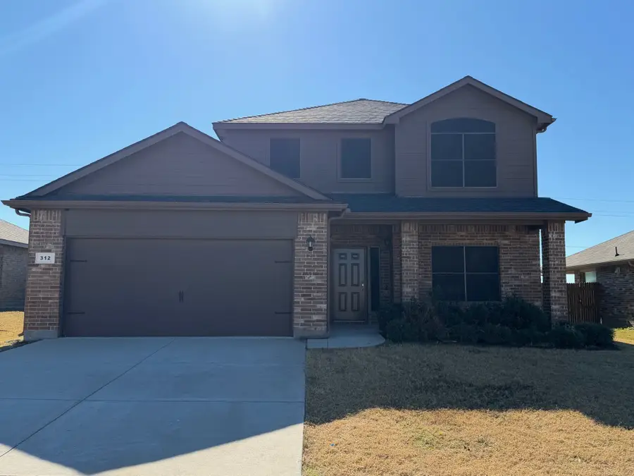 312 Fairgrounds Lane, Ponder, TX 76259 - Image #2