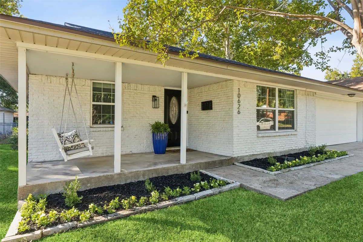 10626 Larchfield Lane, Dallas, TX 75238 - Image #1