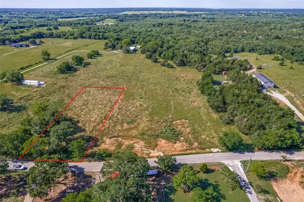 9408 Dripping Springs Road, Denison, TX 75021
