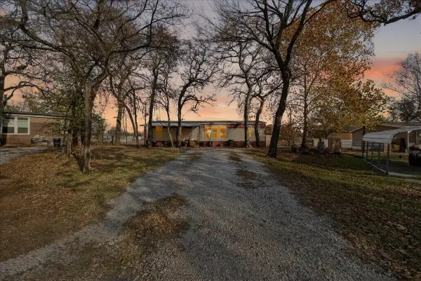 1424 Quail Court, Pelican Bay, TX 76020