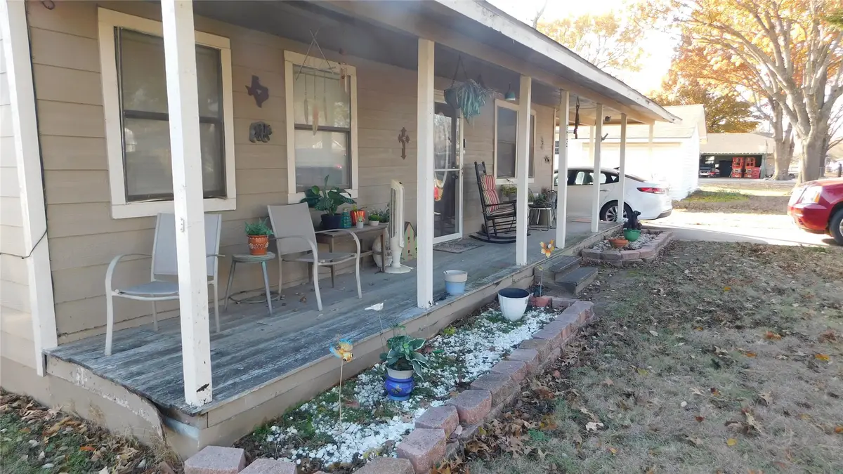 605 E Hunt Street, Leonard, TX 75452 - Image #1