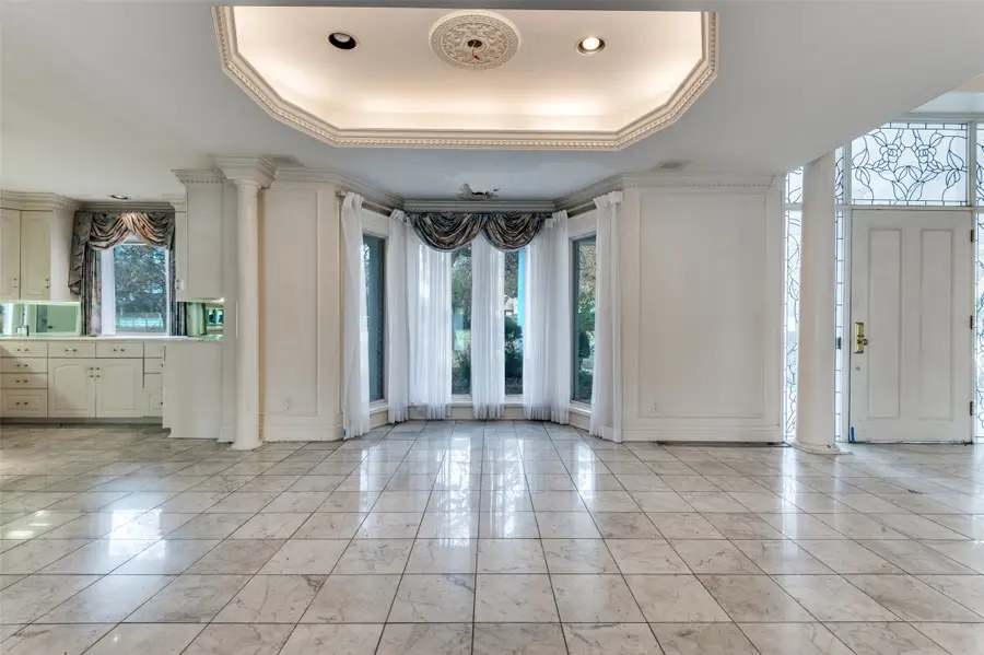 8400 Cardinal Lane, North Richland Hills, TX 76182 - Image #2