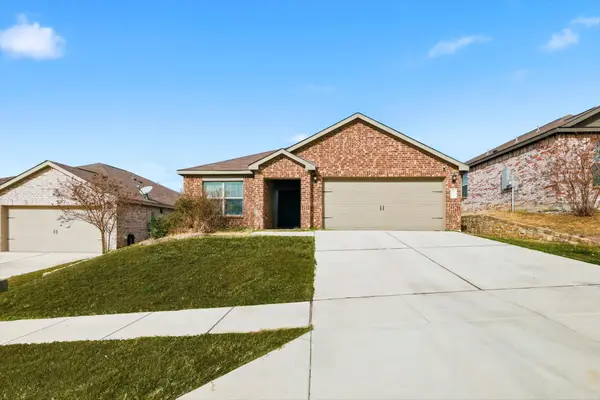 107 Bandana Circle, Newark, TX 76071
