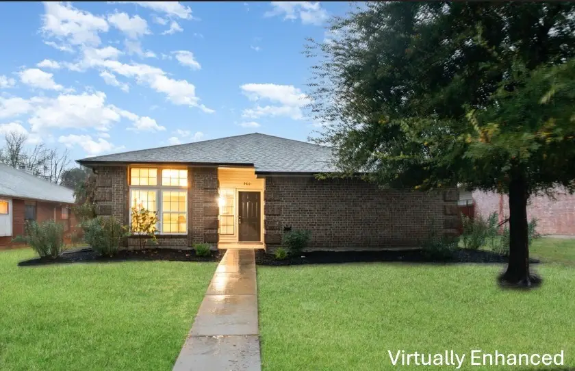 980 Mauve Drive, Lewisville, TX 75067 - Image #1
