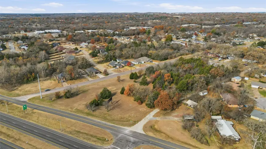 3281 S Eisenhower Parkway, Denison, TX 75020 - Image #3