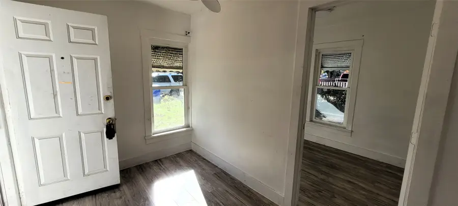 8112 Melrose Street E, White Settlement, TX 76108 - Image #3