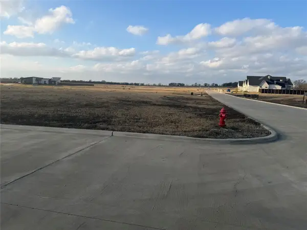 130 Sunflower Street, Lorena, TX 76655