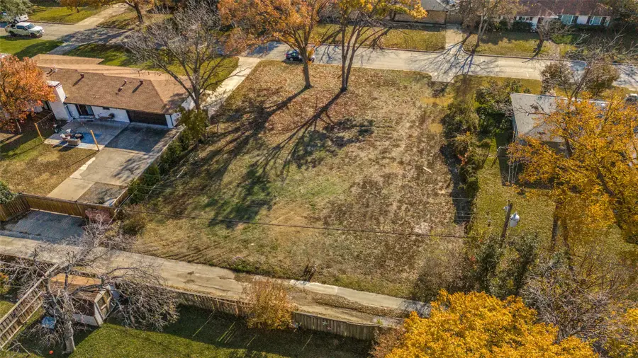 3009 Phyllis Lane, Farmers Branch, TX 75234 - Image #3