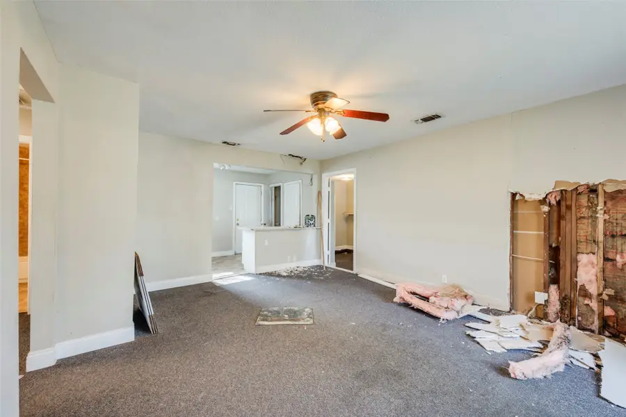 4320 Voncille Street, Haltom City, TX 76117 - #3