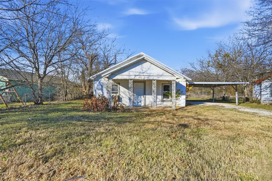 606 S Spears Street, Alvarado, TX 76009 - Image #2