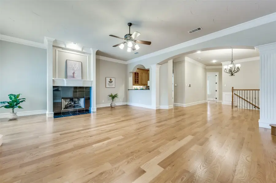 632 Rockingham Drive, Irving, TX 75063 - Image #2