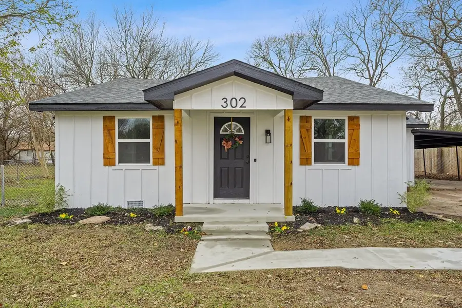 302 Suzanne Street, Palmer, TX 75152 - #2