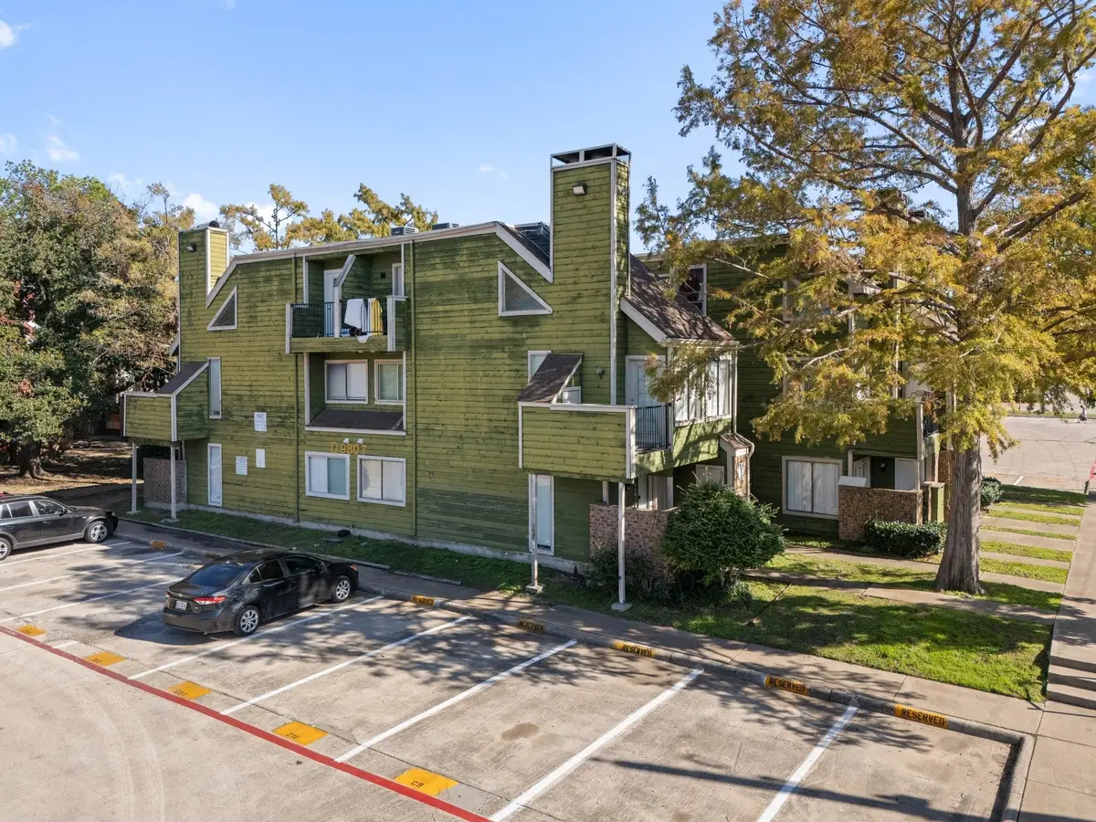 9831 Walnut Street #205, Dallas, TX 75243 - Image #1