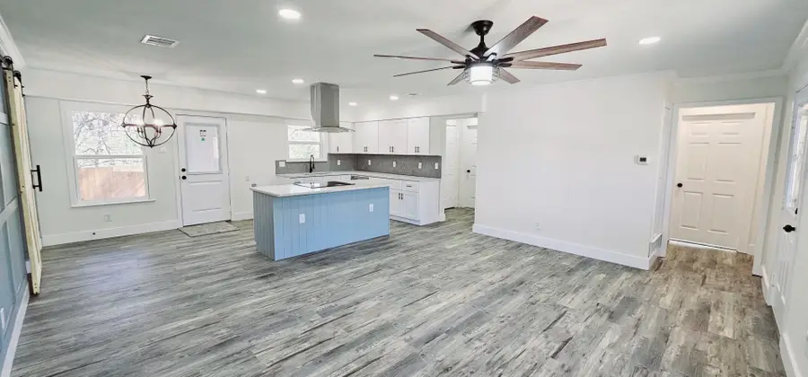 1612 Lynn Haven Avenue, Dallas, TX 75216 - Image #2