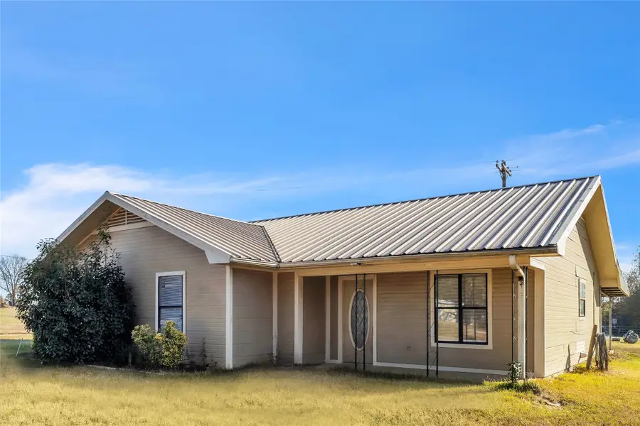 3064 Redwood Road, Gilmer, TX 75645 - Image #2