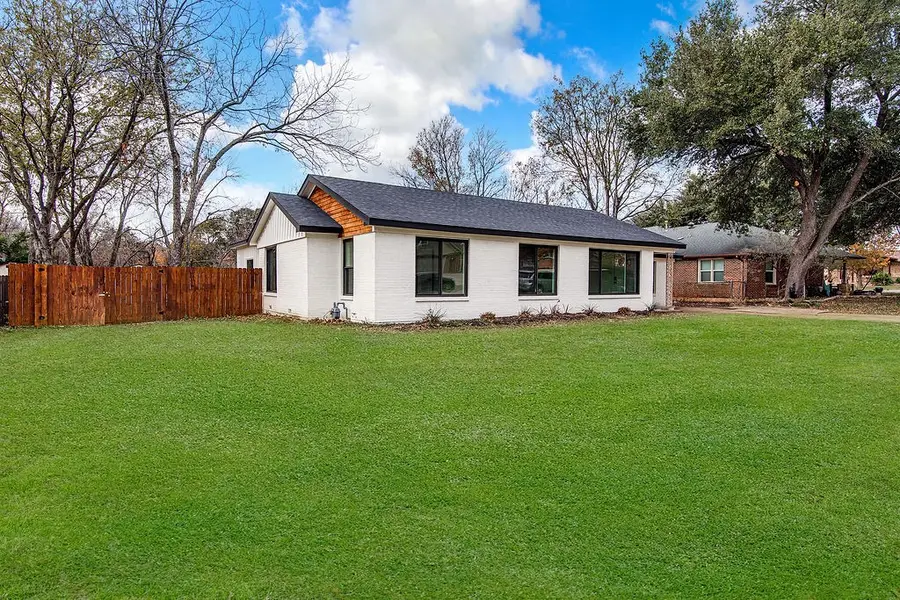 3549 Holder Street, Richland Hills, TX 76118 - #3