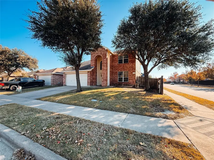 1400 Mountain Air Trail, Fort Worth, TX 76131 - Image #2