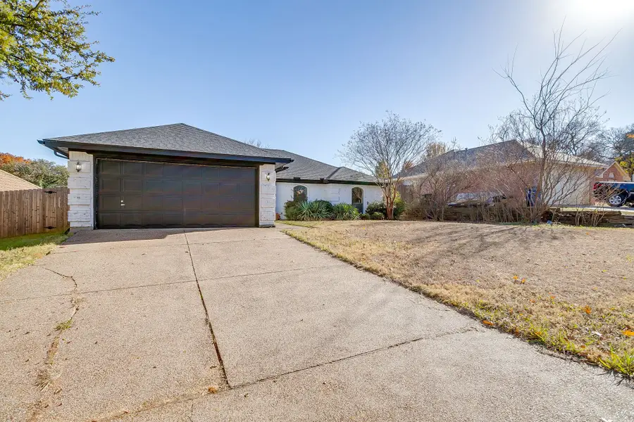 104 Sandlewood Lane, Burleson, TX 76028 - #3
