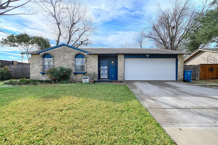 2512 Towerwood Drive, Carrollton, TX 75006 - Image #2