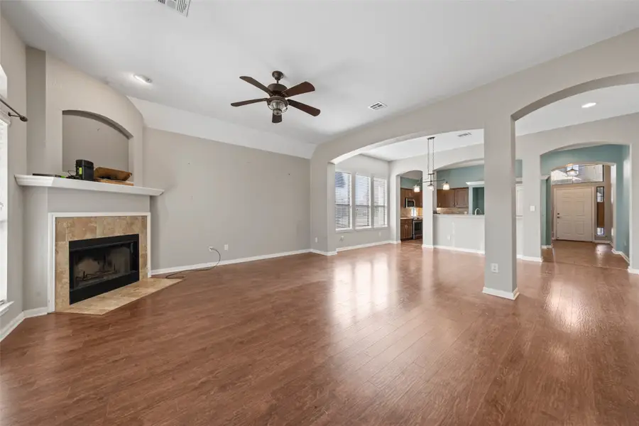 10445 Condor Loop, Waco, TX 76708 - Image #2