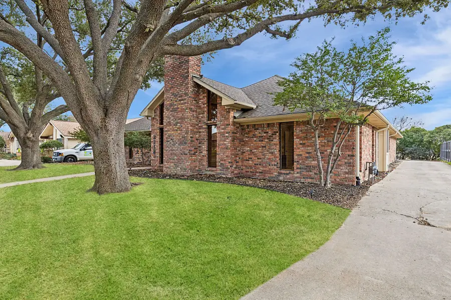 2218 Valley Mill, Carrollton, TX 75006 - Image #3