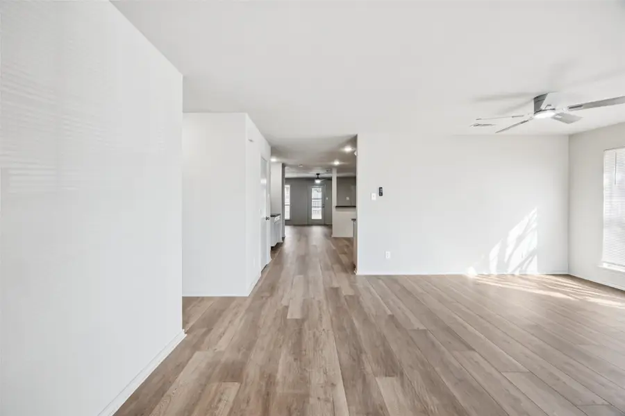 5601 Chimney Rock Drive, Arlington, TX 76017 - Image #3