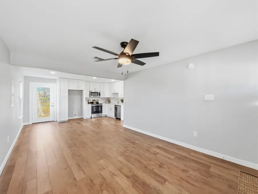 104 Clark Street, Whitesboro, TX 76273 - #3