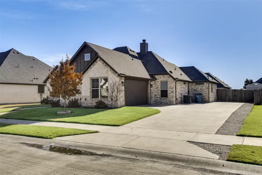 105 Steves Way, Waxahachie, TX 75165 - Image #3