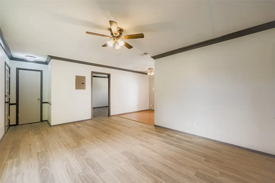 7407 Gayglen Drive, Dallas, TX 75217 - Image #2