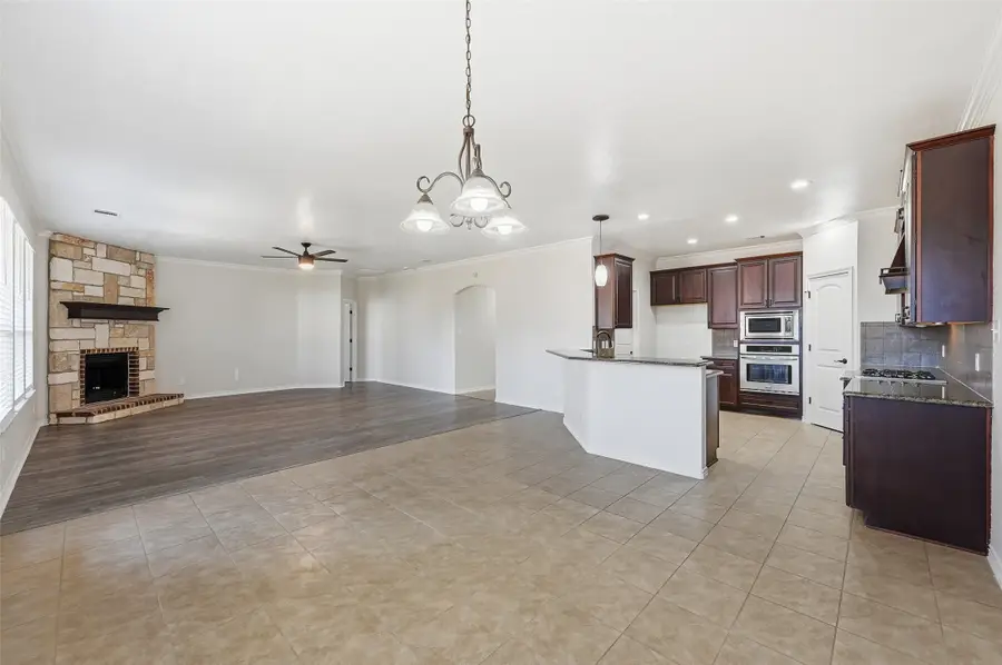 851 Valley Ridge Road, Burleson, TX 76028 - #3