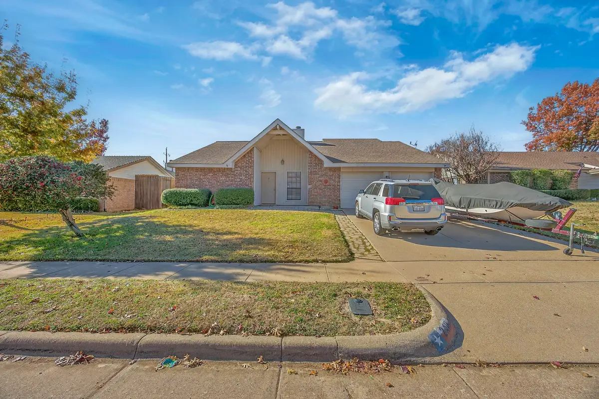 2411 Amber Hill Lane, Euless, TX 76039 - Image #1