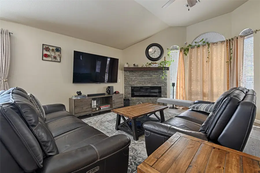 2704 Spring Drive, McKinney, TX 75072 - Image #3